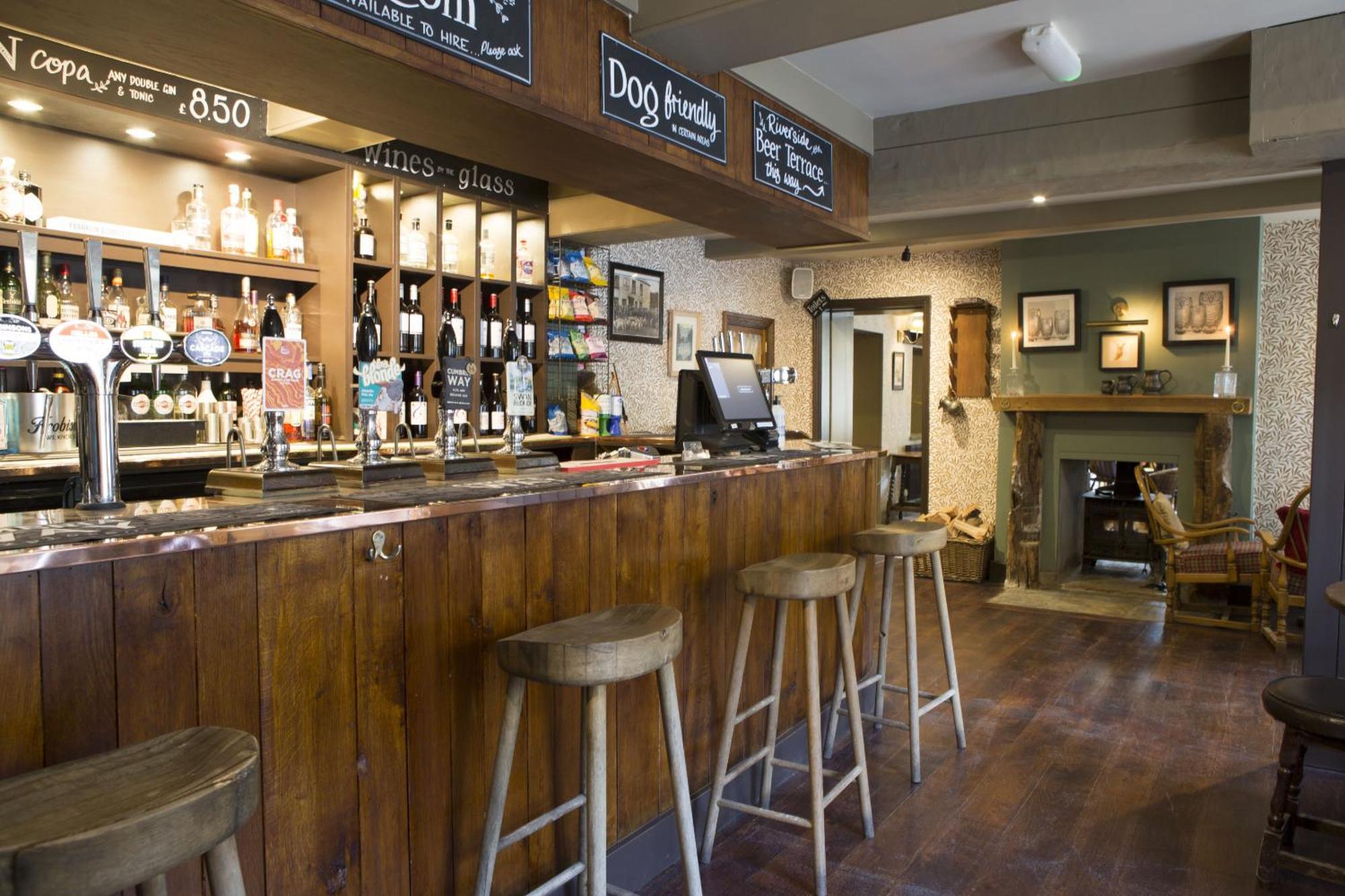 The Wheatsheaf Inn 켄달 외부 사진
